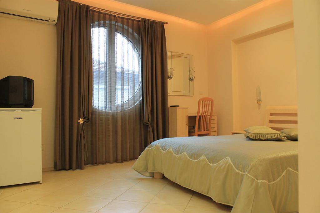 Stela Guest House Carevo Quarto foto